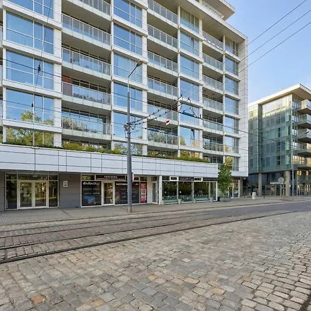 Przytulny Apartament Z Parkingiem Poznan Towarowa 41 By Heyrent Апартаменты Познань